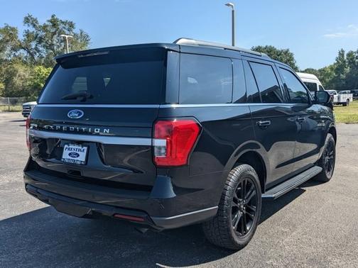 2022 Ford Expedition XLT