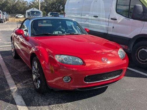 2006 Mazda MX-5 Miata 