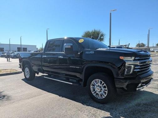 2022 Chevrolet Silverado 2500 High Country