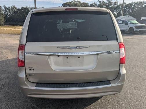 2015 Chrysler Town & Country Touring