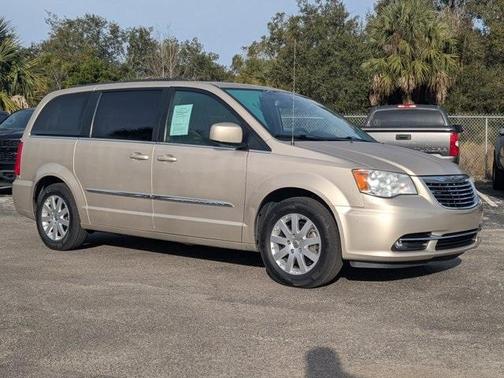 2015 Chrysler Town & Country Touring