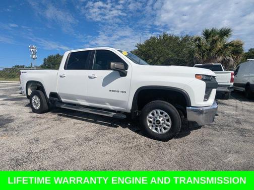 Summit White 2022 Chevrolet Silverado 2500 LT