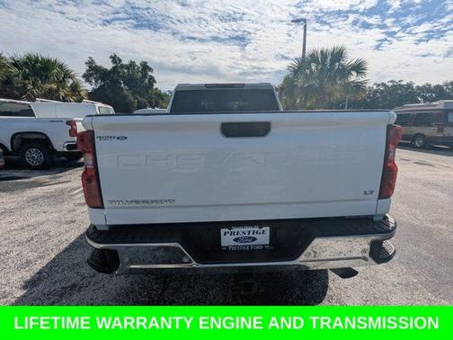 Summit White 2022 Chevrolet Silverado 2500 LT