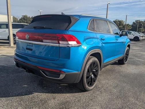 2024 Volkswagen Atlas Cross Sport 2.0T SE w/Technology