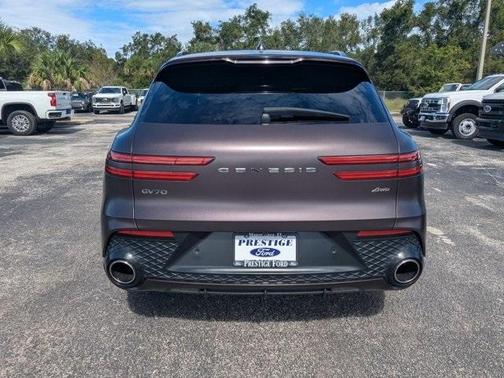 2023 Genesis GV70 2.5T