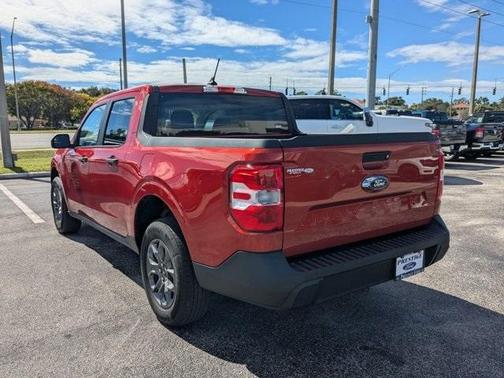 2022 Ford Maverick XLT