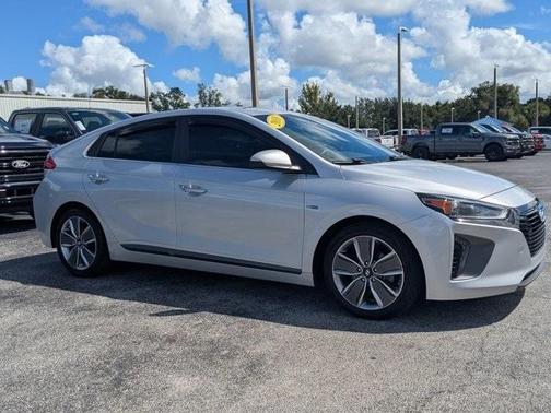 2018 Hyundai IONIQ Hybrid Limited