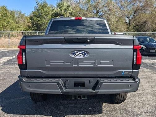 2025 Ford F-150 Lightning XLT