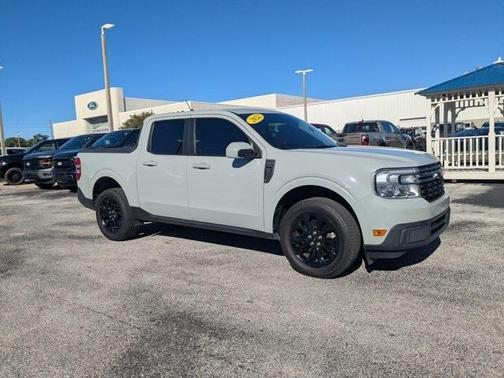 2022 Ford Maverick Lariat