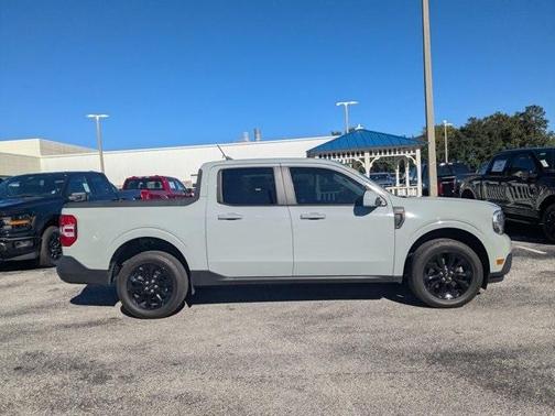 2022 Ford Maverick Lariat