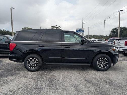 2022 Ford Expedition XL
