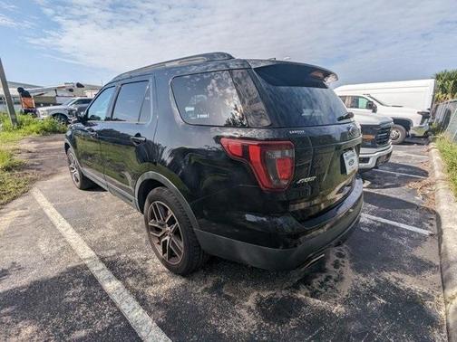 2017 Ford Explorer sport