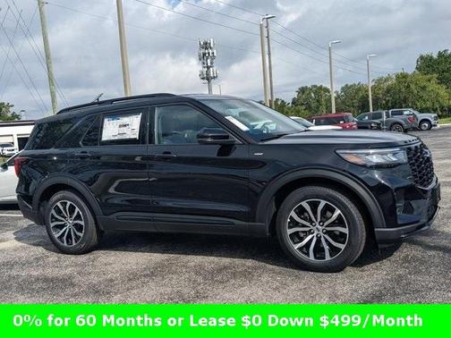 2025 Ford Explorer ST-Line