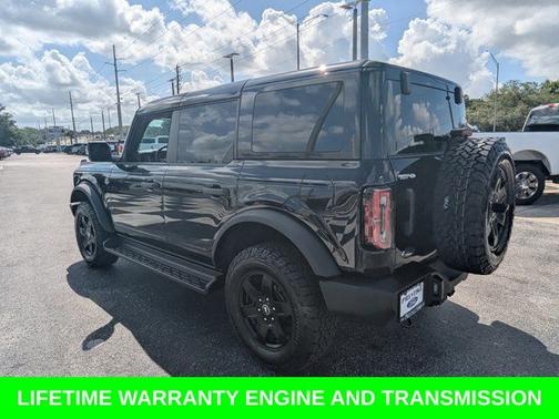 SHADOW BLACK 2025 Ford Bronco OUTER BANKS