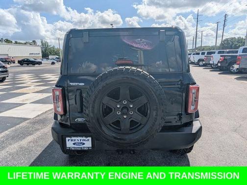 SHADOW BLACK 2025 Ford Bronco OUTER BANKS