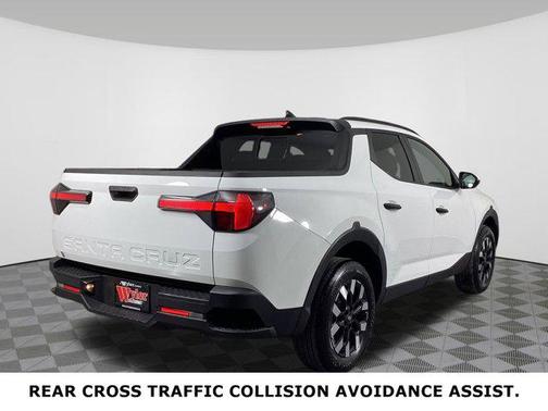 2025 Hyundai SANTA CRUZ SEL Activity