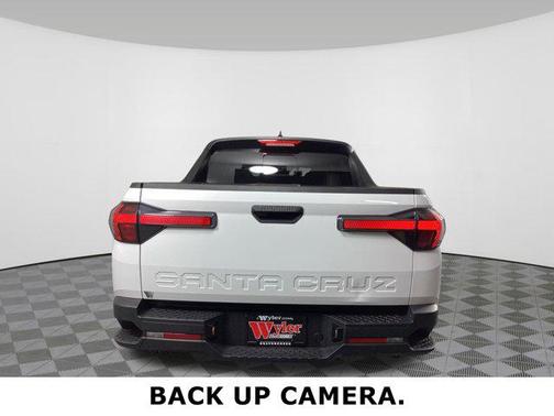 2025 Hyundai SANTA CRUZ SEL Activity