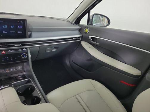 2026 Hyundai SONATA SEL