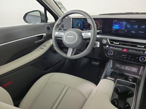 2026 Hyundai SONATA SEL