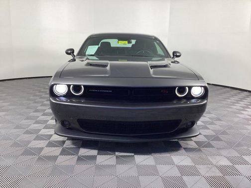 2016 Dodge Challenger R/T Scat Pack