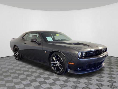 2016 Dodge Challenger R/T Scat Pack