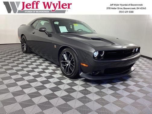 2016 Dodge Challenger R/T Scat Pack