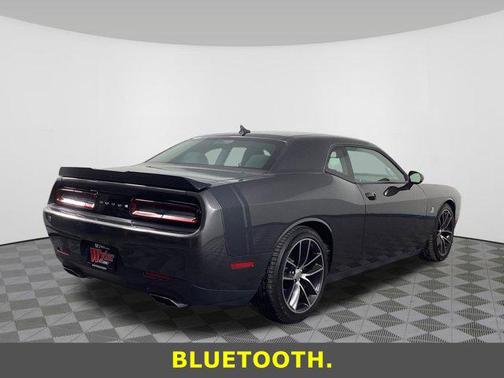 2016 Dodge Challenger R/T Scat Pack