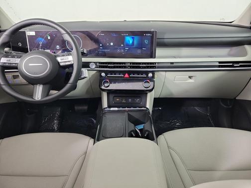 Shimmering Silver 2025 Hyundai TUCSON Limited