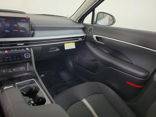 2026 Hyundai SONATA SEL