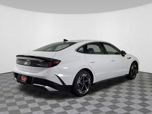 2026 Hyundai SONATA SEL