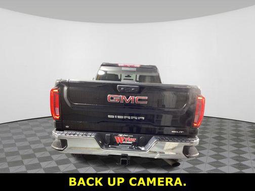 2022 GMC Sierra 2500 SLT