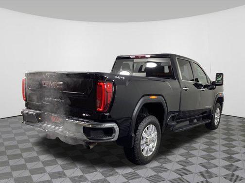 2022 GMC Sierra 2500 SLT