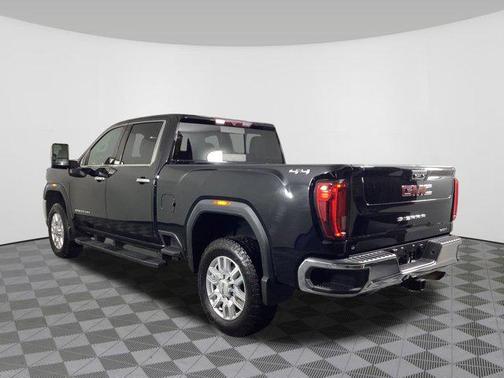2022 GMC Sierra 2500 SLT