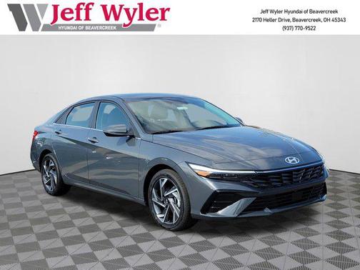2025 Hyundai ELANTRA Limited