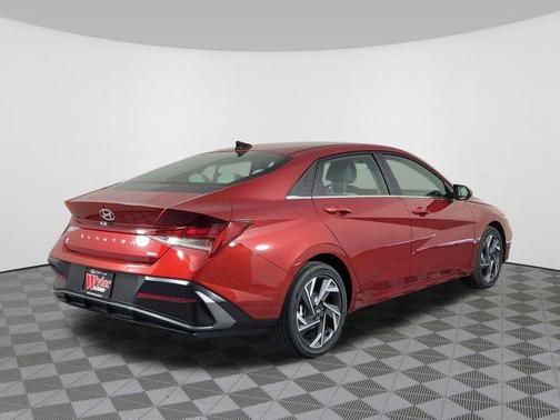 2025 Hyundai ELANTRA HEV Limited