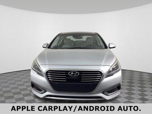 2017 Hyundai SONATA Hybrid Limited