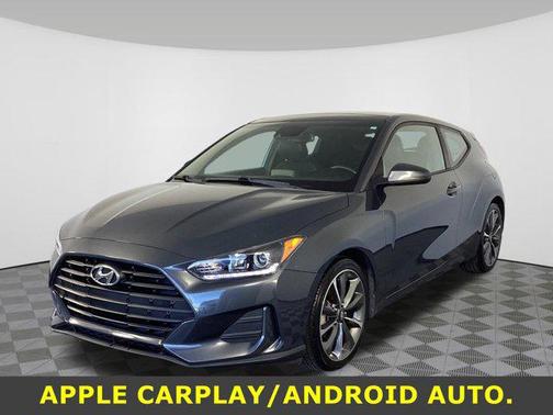 2019 Hyundai Veloster 2