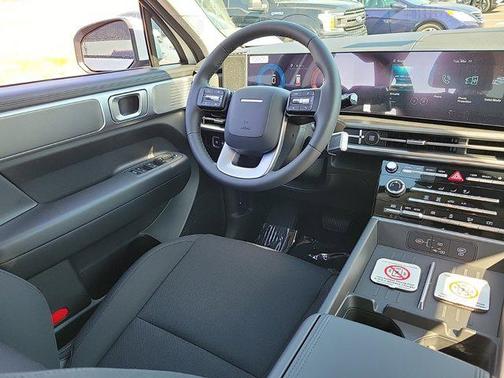 2025 Hyundai SANTA FE SE