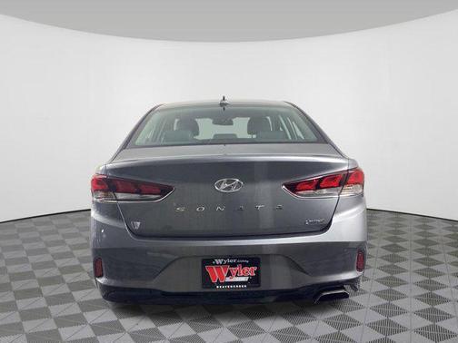 2018 Hyundai SONATA Limited