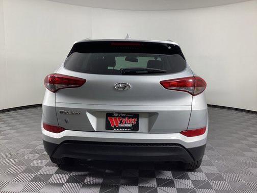 2017 Hyundai TUCSON SE Plus