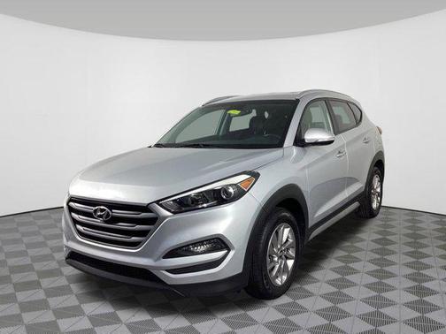 2017 Hyundai TUCSON SE Plus
