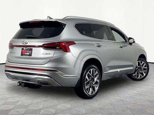 Shimmering Silver 2023 Hyundai SANTA FE Calligraphy