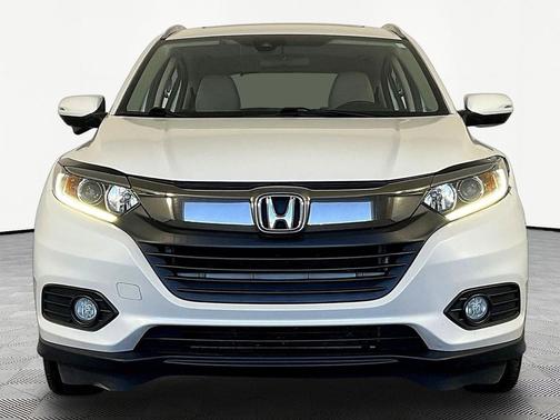 Platinum White Pearl 2022 Honda HR-V EX