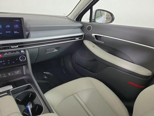 2026 Hyundai SONATA SEL