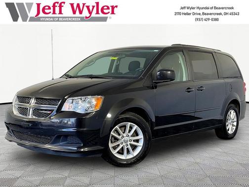 Brilliant Black Crystal Pearlcoat 2015 Dodge Grand Caravan SXT