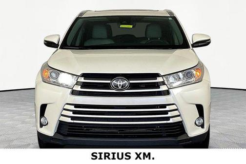 Blizzard Pearl 2019 Toyota Highlander XLE