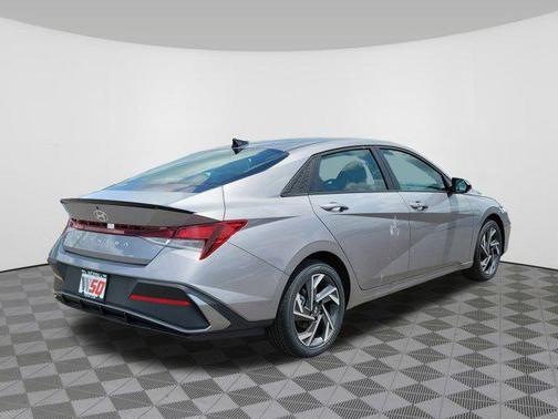 2025 Hyundai ELANTRA Sport