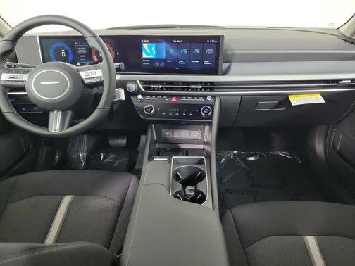 2026 Hyundai SONATA SEL