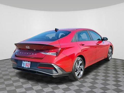 2025 Hyundai ELANTRA Sport