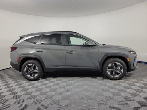 Hampton Gray 2026 Hyundai TUCSON SEL Premium